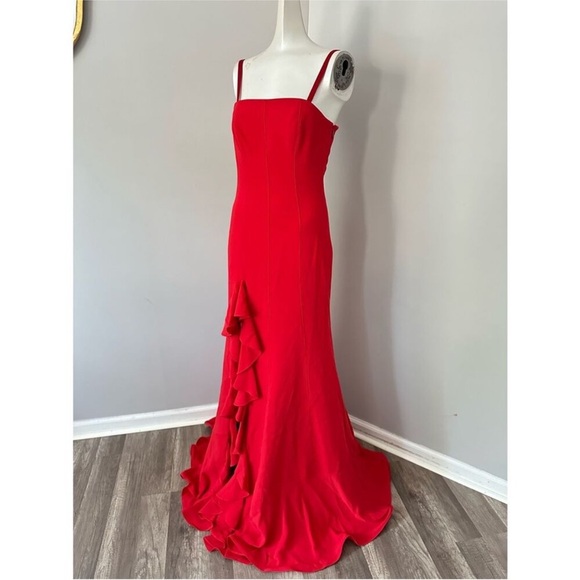Cinq À Sept Women's Red Dilan Ruffle A Line Gown Ruby Red - Picture 5 of 10